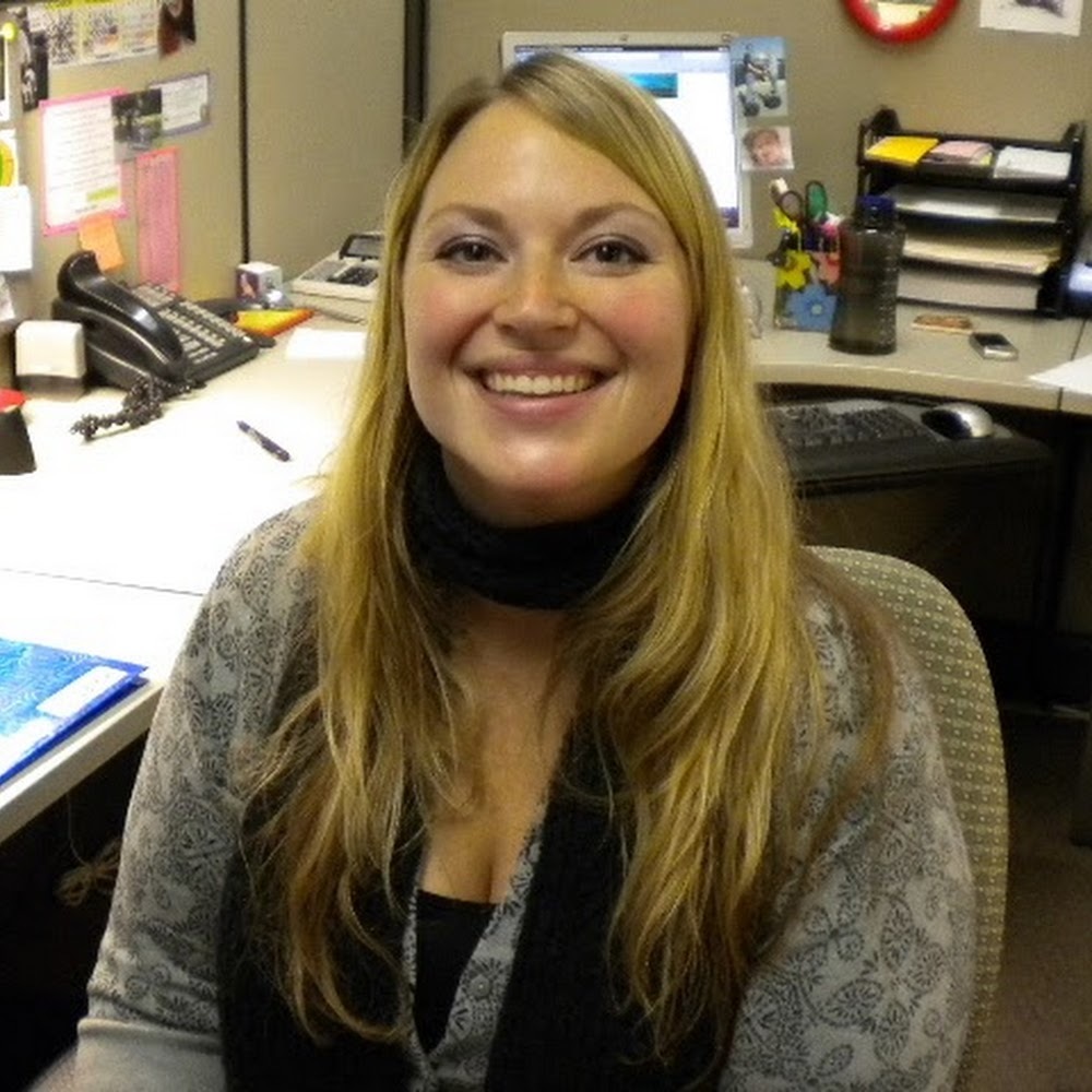 Meet your Posher, Carrie